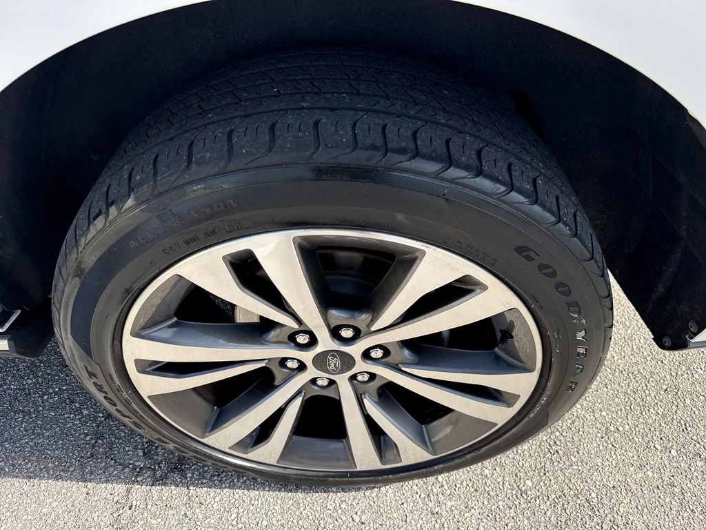 Certified 2021 Ford Expedition Max Limited RWD image 13