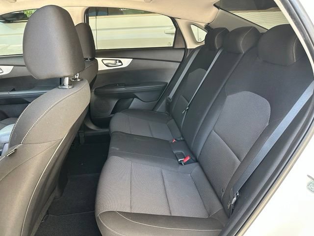 Used 2023 Kia Forte LXS w/ LXS Technology Package FWD image 15