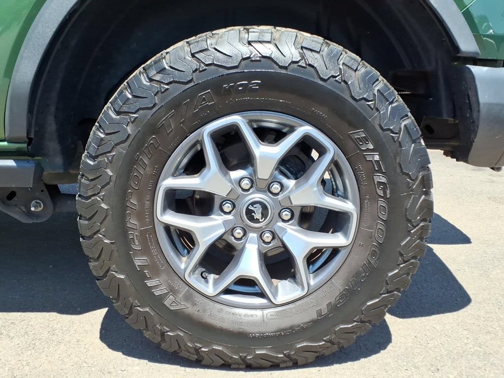 Certified 2022 Ford Bronco Badlands AWD/4WD image 12