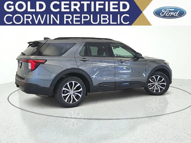 Certified 2026 Ford Explorer ST-Line AWD/4WD image 7