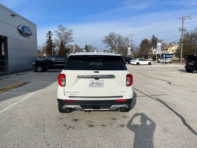 Certified 2022 Ford Explorer Platinum w/ Equipment Group 601A image 8