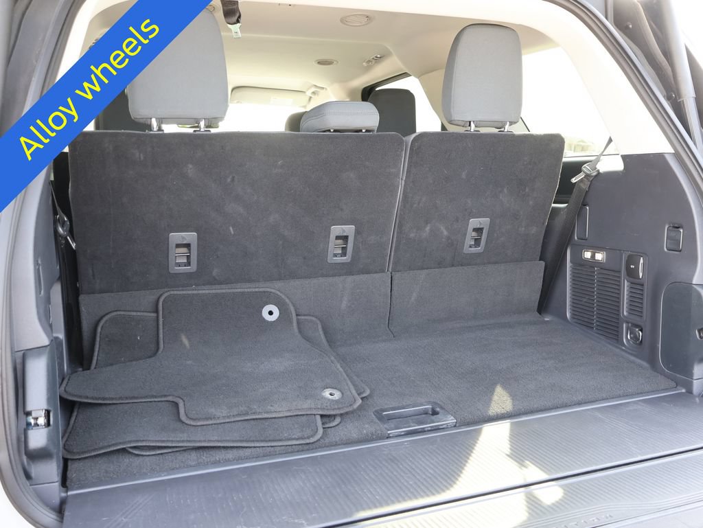 Certified 2025 Ford Expedition Active AWD/4WD image 17