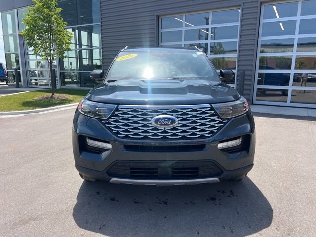 Certified 2022 Ford Explorer Platinum w/ Equipment Group 601A AWD/4WD image 2