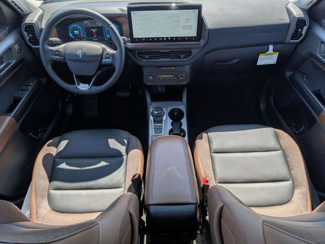 Certified 2025 Ford Bronco Sport Outer Banks w/ Outer Banks Tech Package+ AWD/4WD image 17