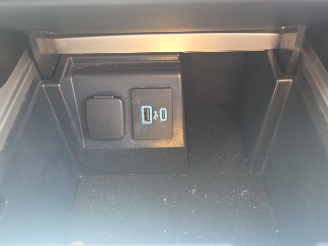 Certified 2021 Ford Explorer XLT image 37