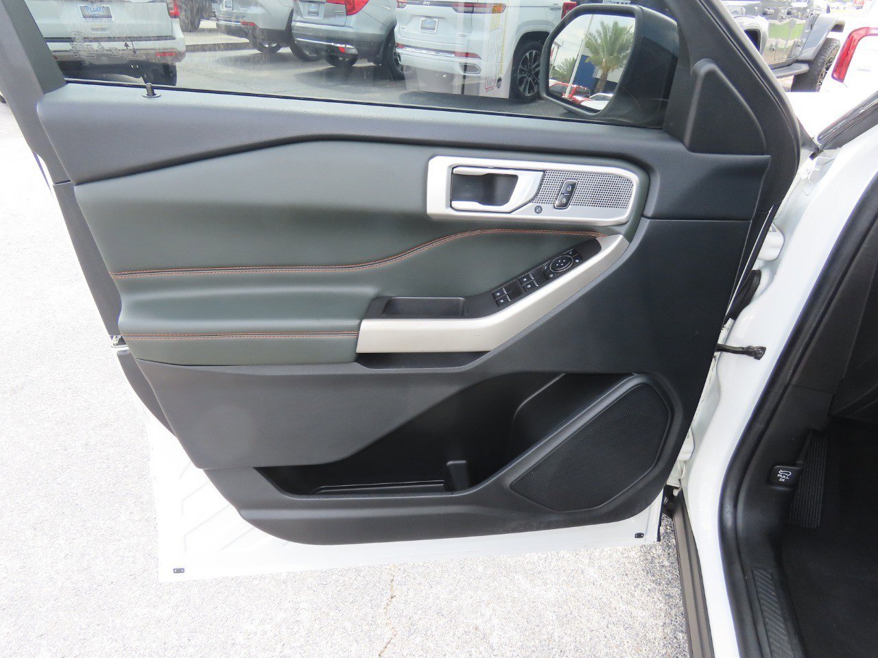 Certified 2022 Ford Explorer Timberline w/ Timberline Technology Package AWD/4WD image 26