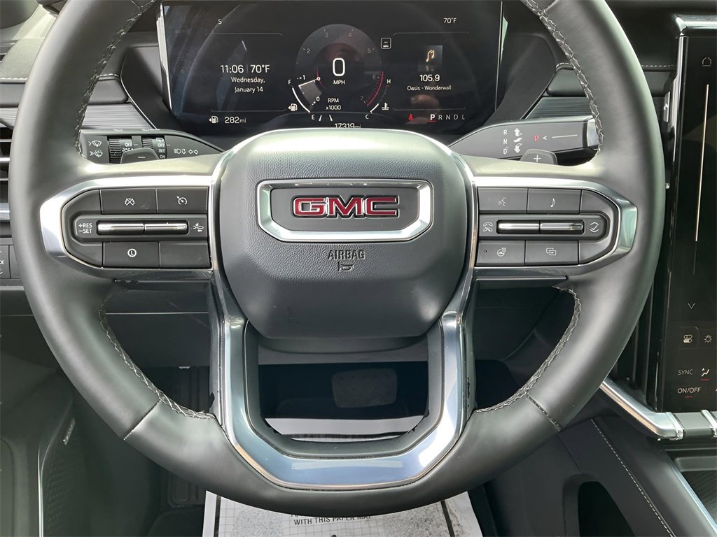 Used 2025 GMC Acadia Elevation image 38