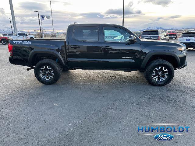 Used 2020 Toyota Tacoma TRD Off-Road w/ Technology Package image 6