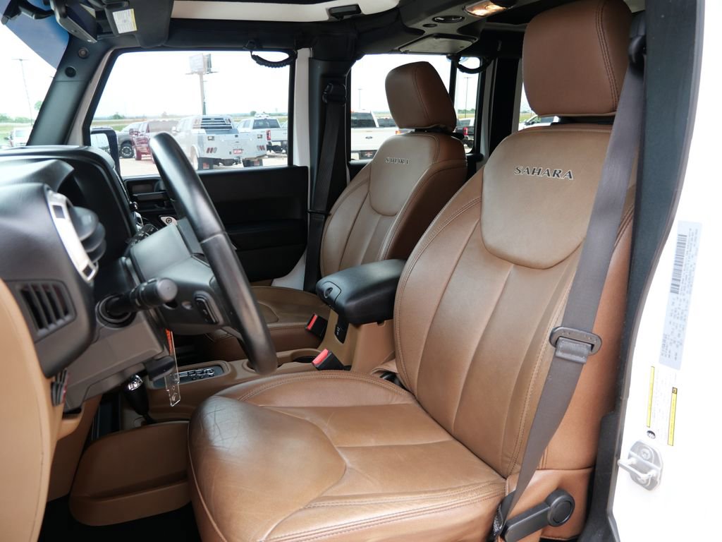 Used 2017 Jeep Wrangler Unlimited Sahara AWD/4WD image 20