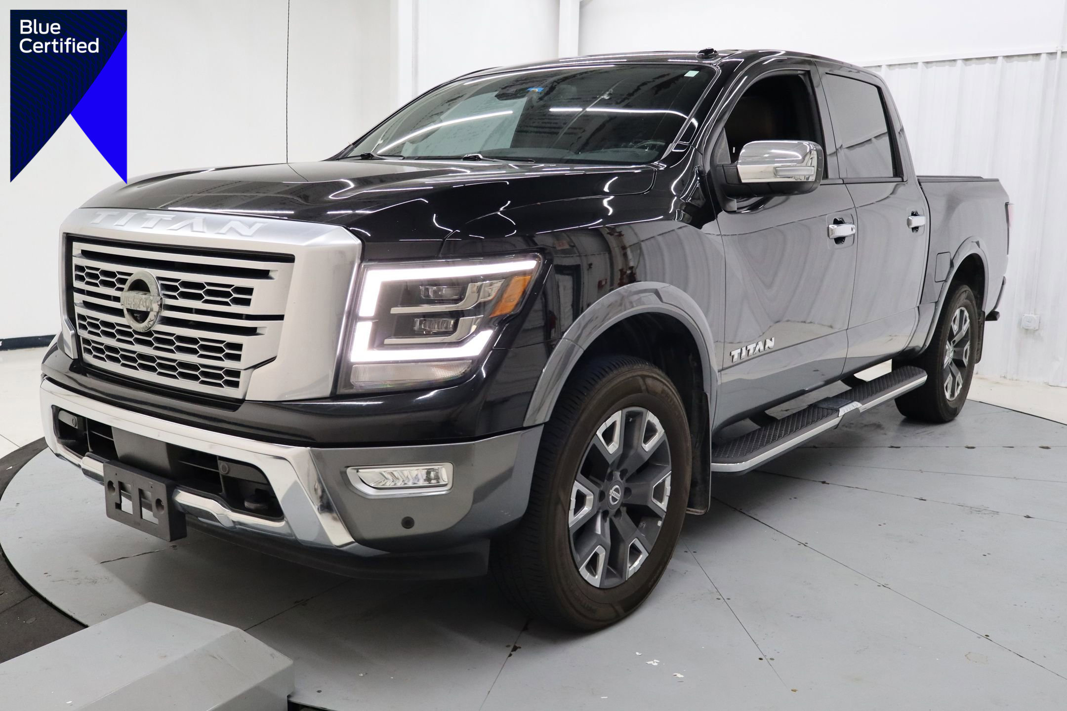 Used 2021 Nissan Titan Platinum Reserve w/ Moonroof Package image 1