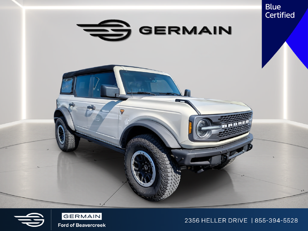 Certified 2025 Ford Bronco Badlands w/ Sasquatch Package AWD/4WD image 1