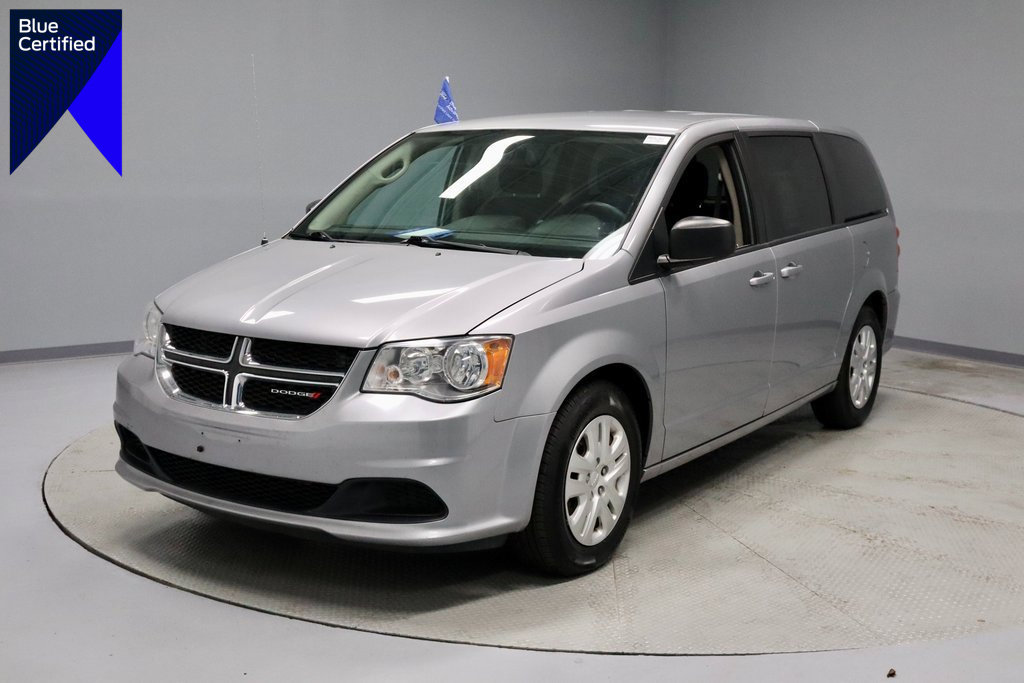 Used 2018 Dodge Grand Caravan SE w/ UConnect Hands-Free Group