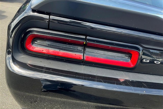 Used 2023 Dodge Challenger SXT image 27