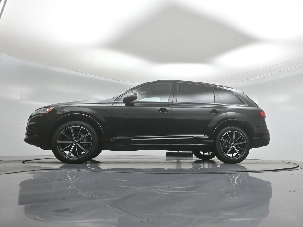 Used 2022 Audi Q7 3.0T Premium Plus w/ Premium Plus Package AWD/4WD image 52