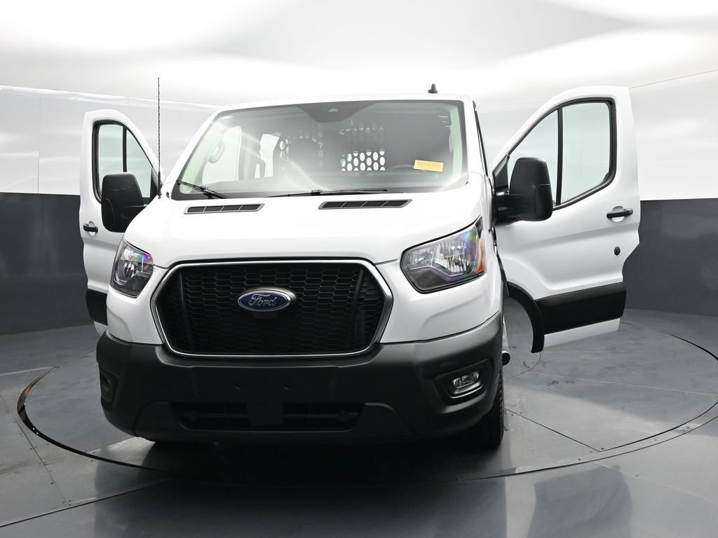 Certified 2025 Ford Transit 250 Low Roof w/ Exterior Upgrade Package RWD image 21