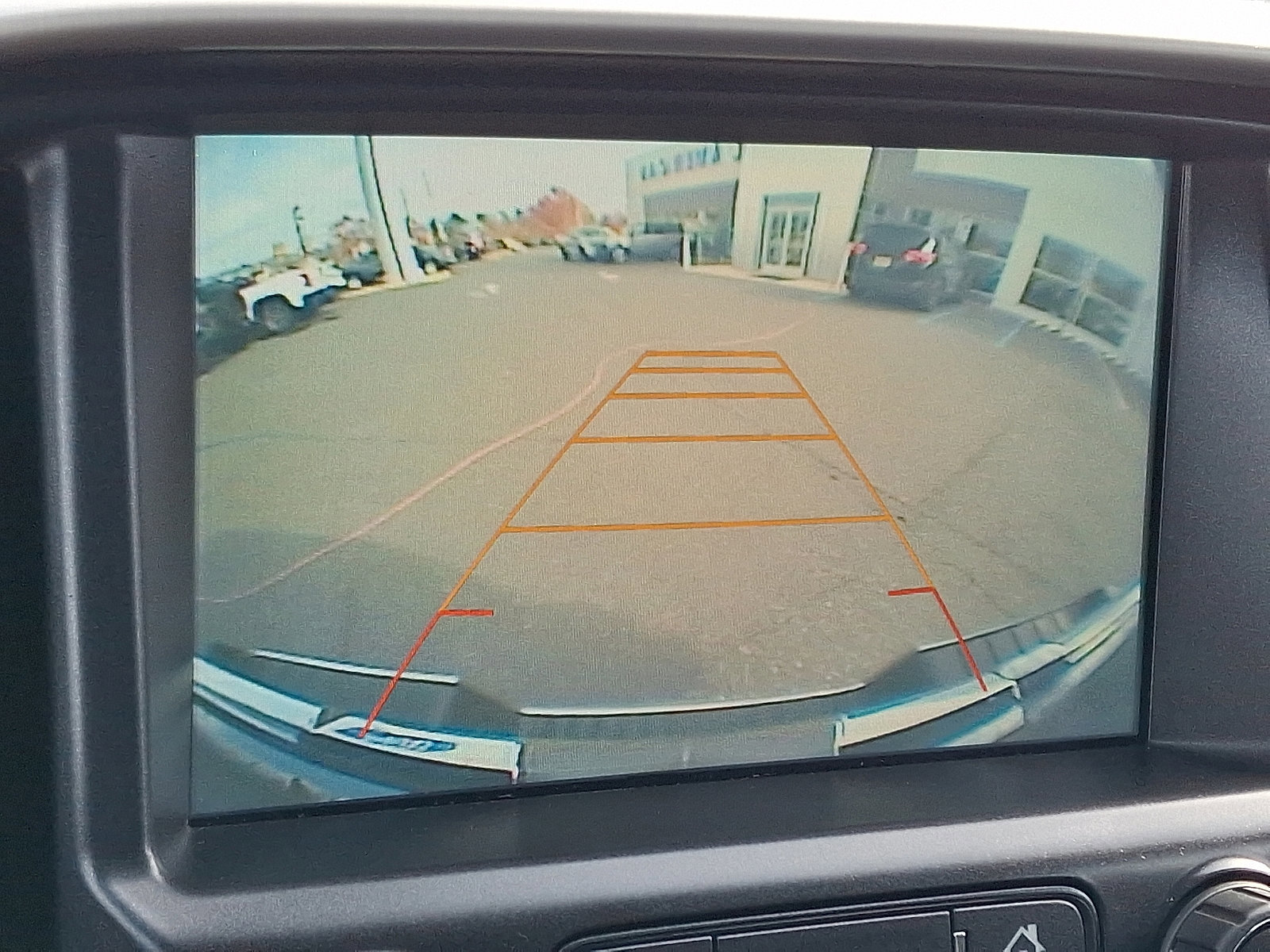 Used 2017 GMC Canyon SLE w/ Trailering Package image 24