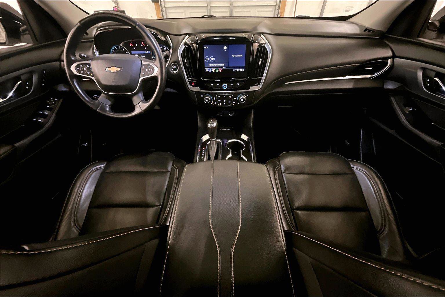 Used 2020 Chevrolet Traverse Premier w/ Redline Edition image 14