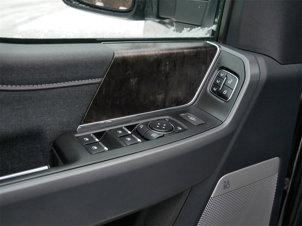 Certified 2023 Ford F450 Lariat w/ Chrome Package image 18