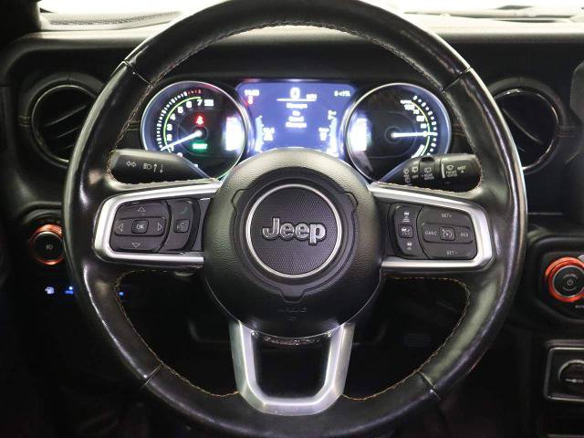Used 2021 Jeep Wrangler Unlimited Sahara AWD/4WD image 15