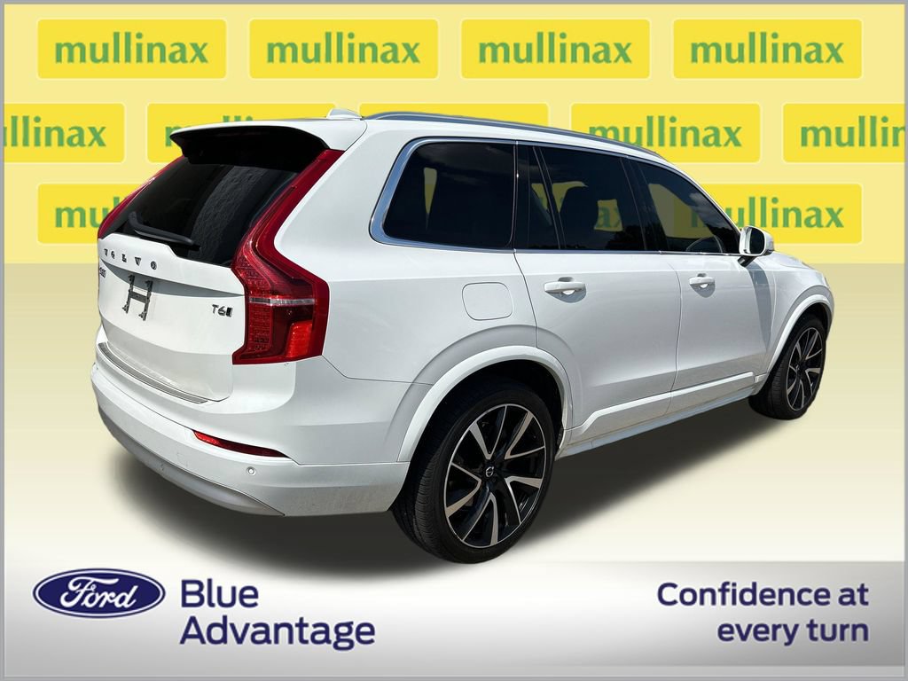 Used 2022 Volvo XC90 T6 Momentum AWD/4WD image 2