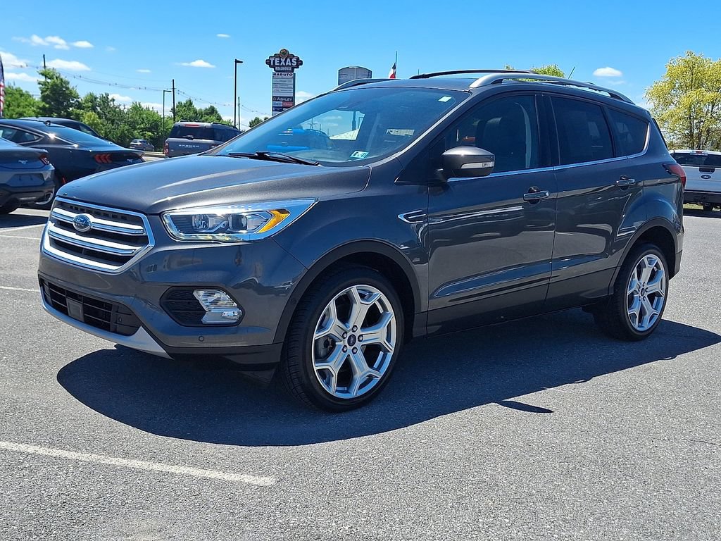 Certified 2019 Ford Escape Titanium AWD/4WD image 3