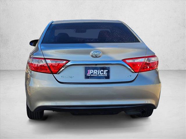 Used 2017 Toyota Camry LE image 6