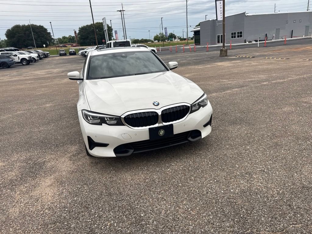 Used 2019 BMW 330i Sedan RWD image 3