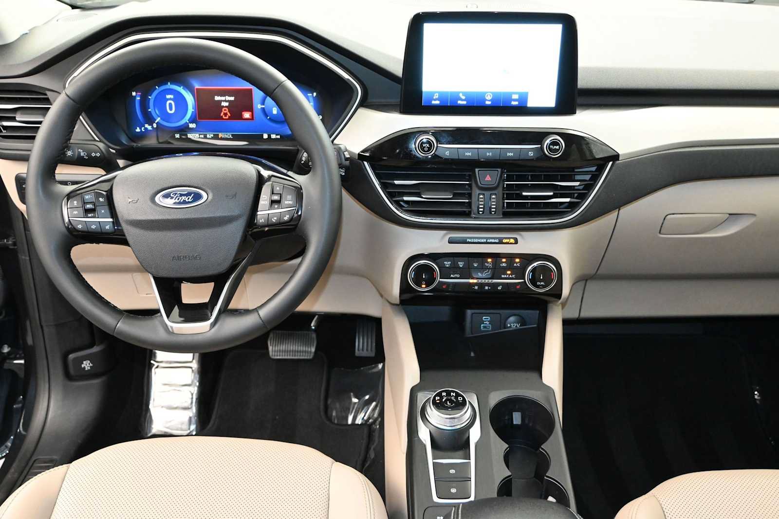 Certified 2022 Ford Escape SEL w/ Technology Package AWD/4WD image 17