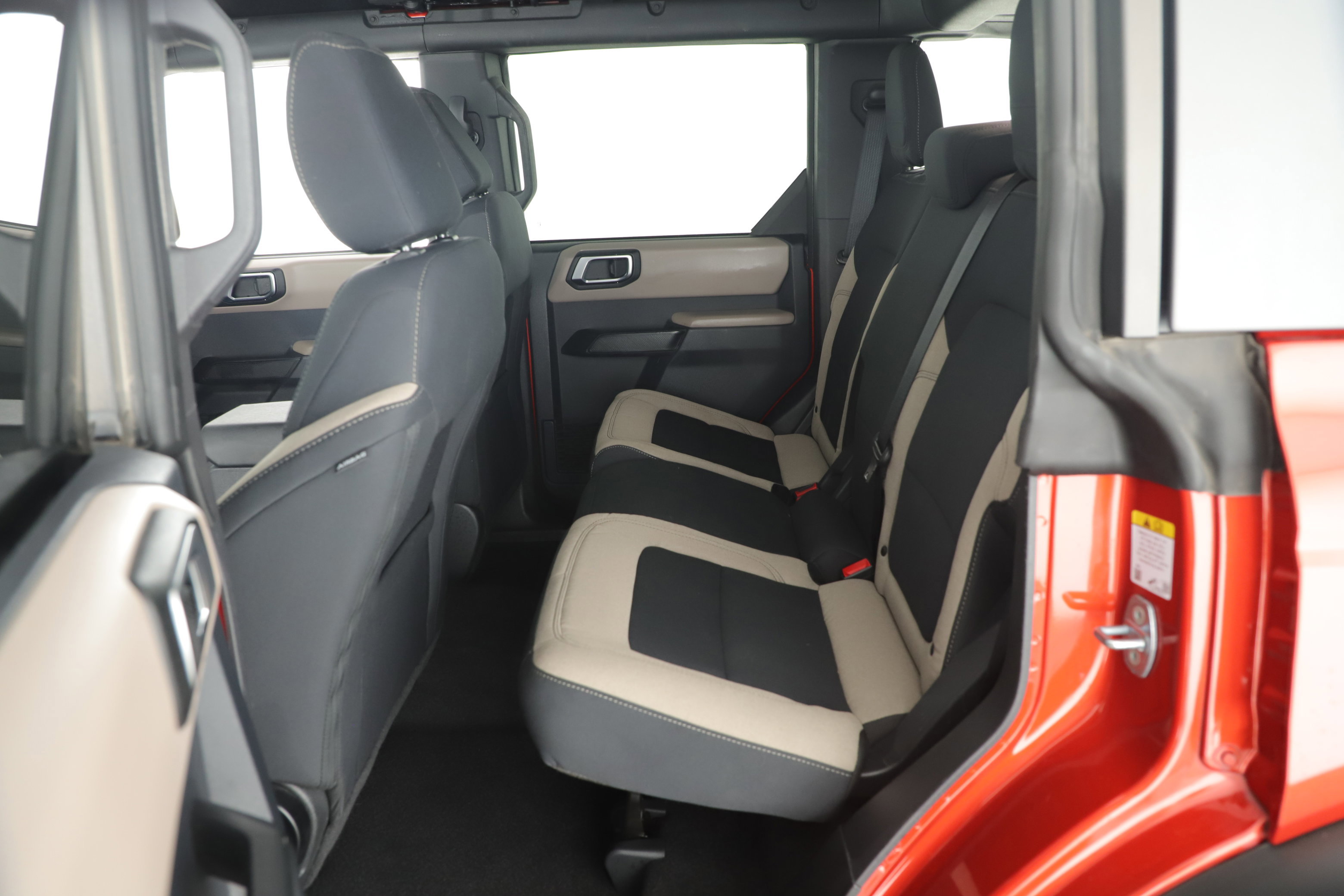 Certified 2023 Ford Bronco Big Bend w/ Sasquatch Package image 21