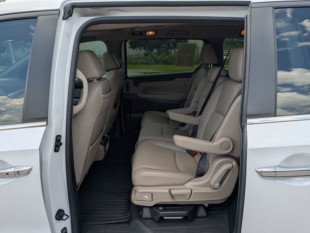 Used 2024 Honda Odyssey Touring image 24