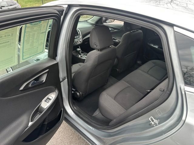 Used 2023 Chevrolet Malibu LS image 23