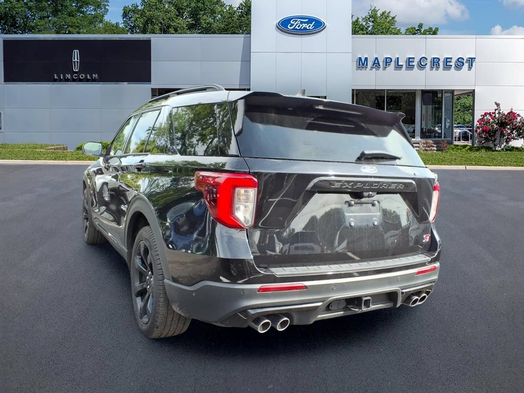 Certified 2023 Ford Explorer ST w/ Equipment Group 401A AWD/4WD image 3