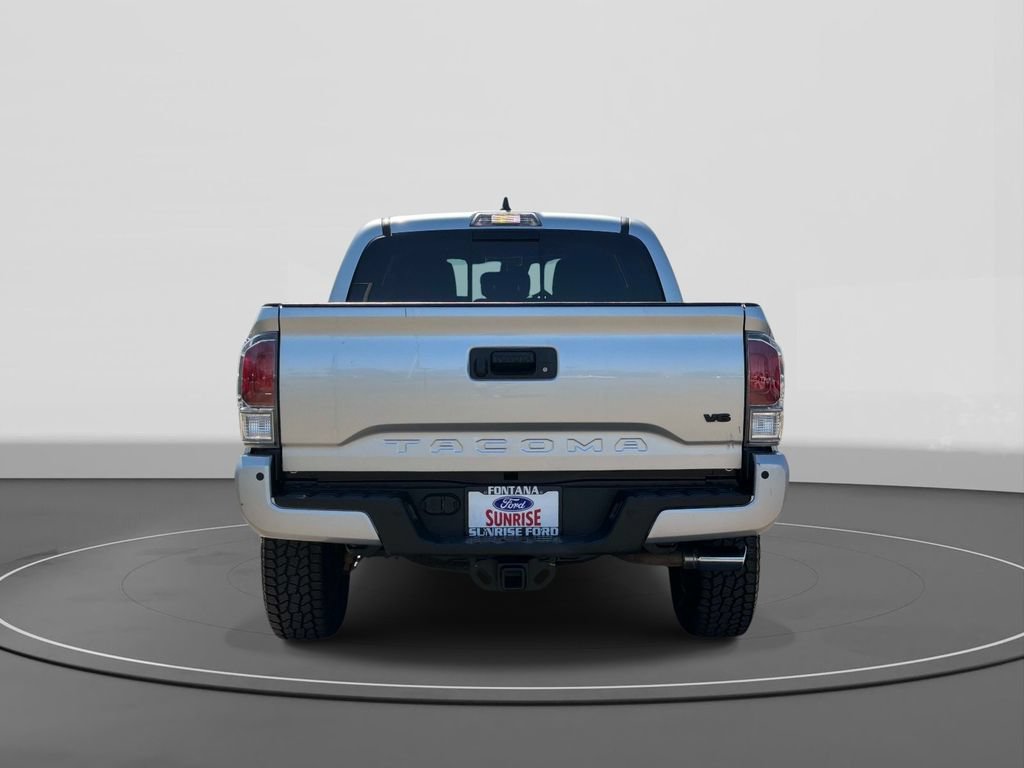 Used 2022 Toyota Tacoma TRD Off-Road w/ Technology Package RWD image 6