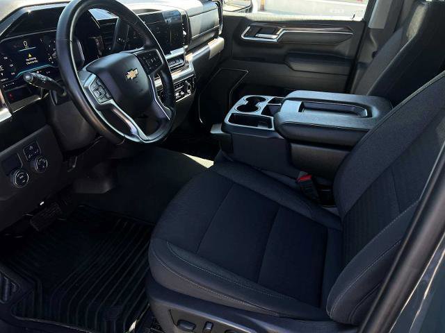 Used 2025 Chevrolet Silverado 1500 LT image 16