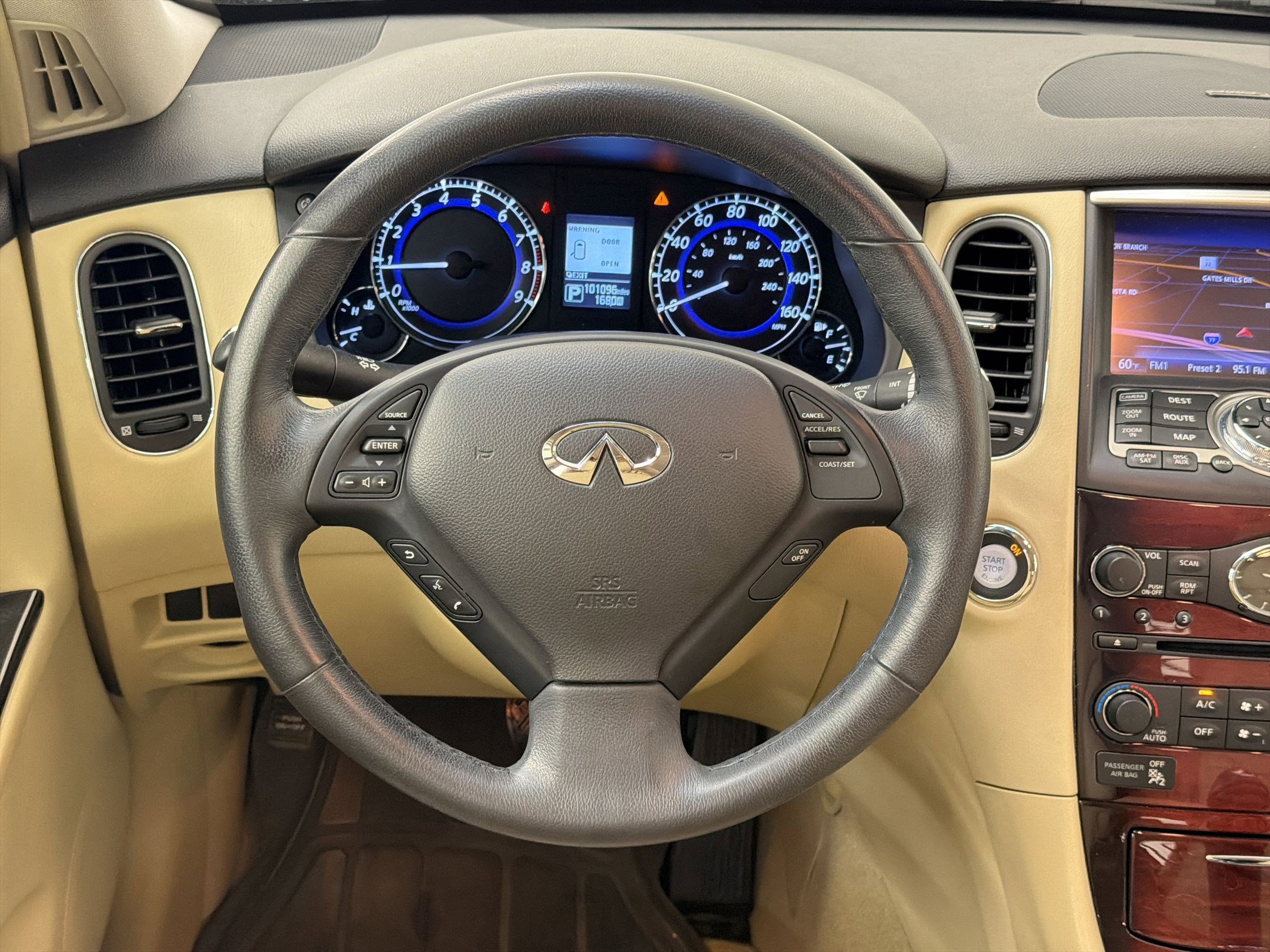 Used 2017 INFINITI QX50 2WD w/ Premium Plus Package image 17