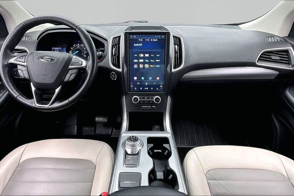 Certified 2022 Ford Edge SEL w/ Sport Appearance Package AWD/4WD image 16