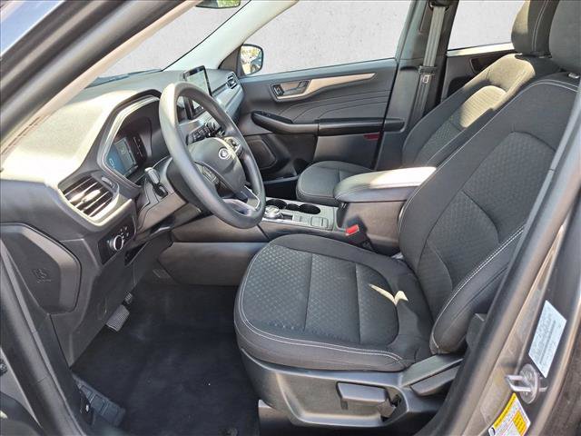 Certified 2025 Ford Escape Active AWD/4WD image 15