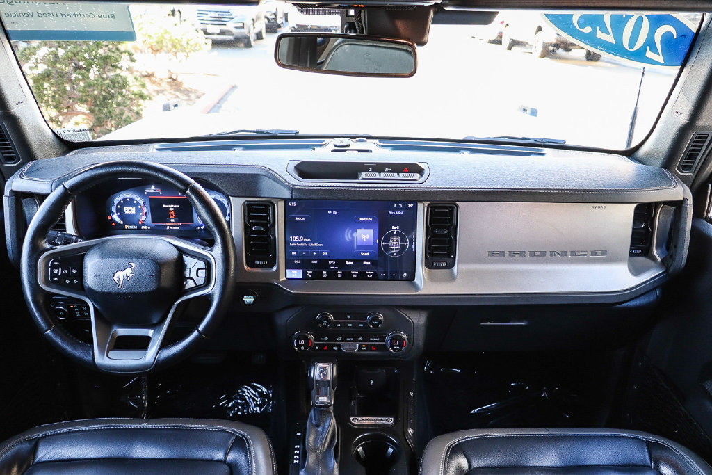 Certified 2025 Ford Bronco Outer Banks AWD/4WD image 18