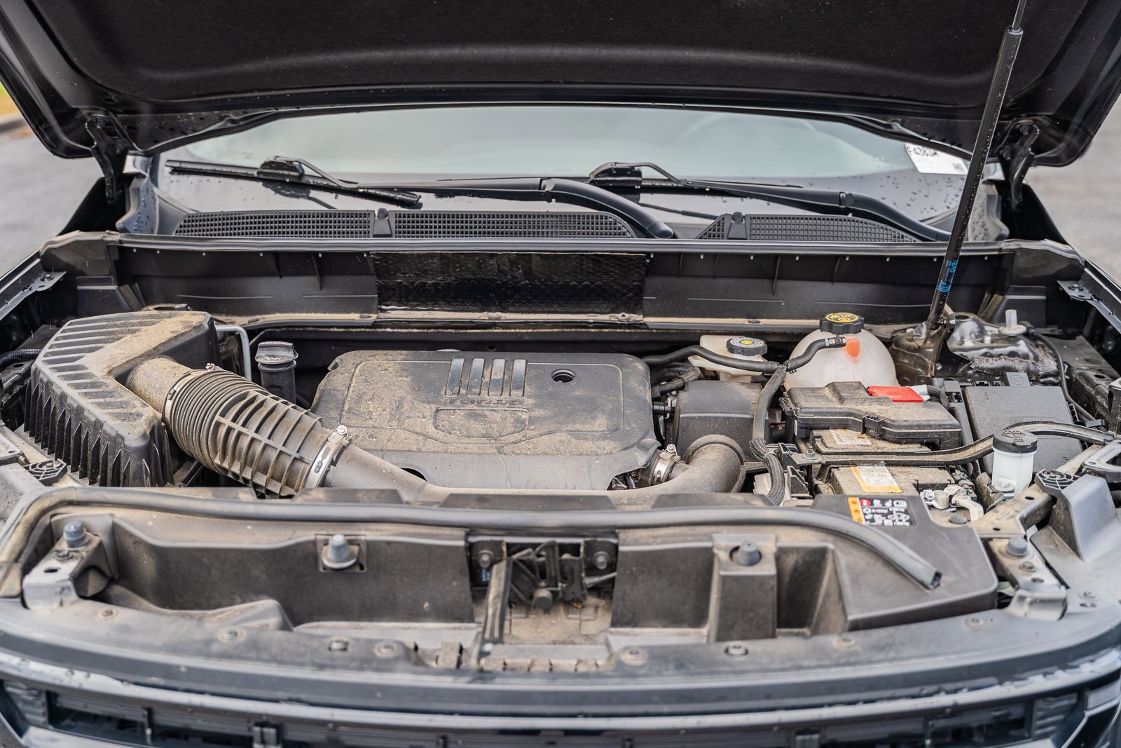 Used 2023 GMC Acadia SLE w/ Driver Convenience Package image 21