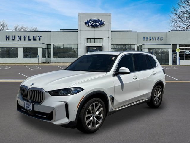 Used 2024 BMW X5 xDrive40i AWD/4WD image 1