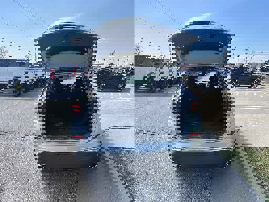 Used 2018 Nissan Murano SV w/ Premium Package image 15