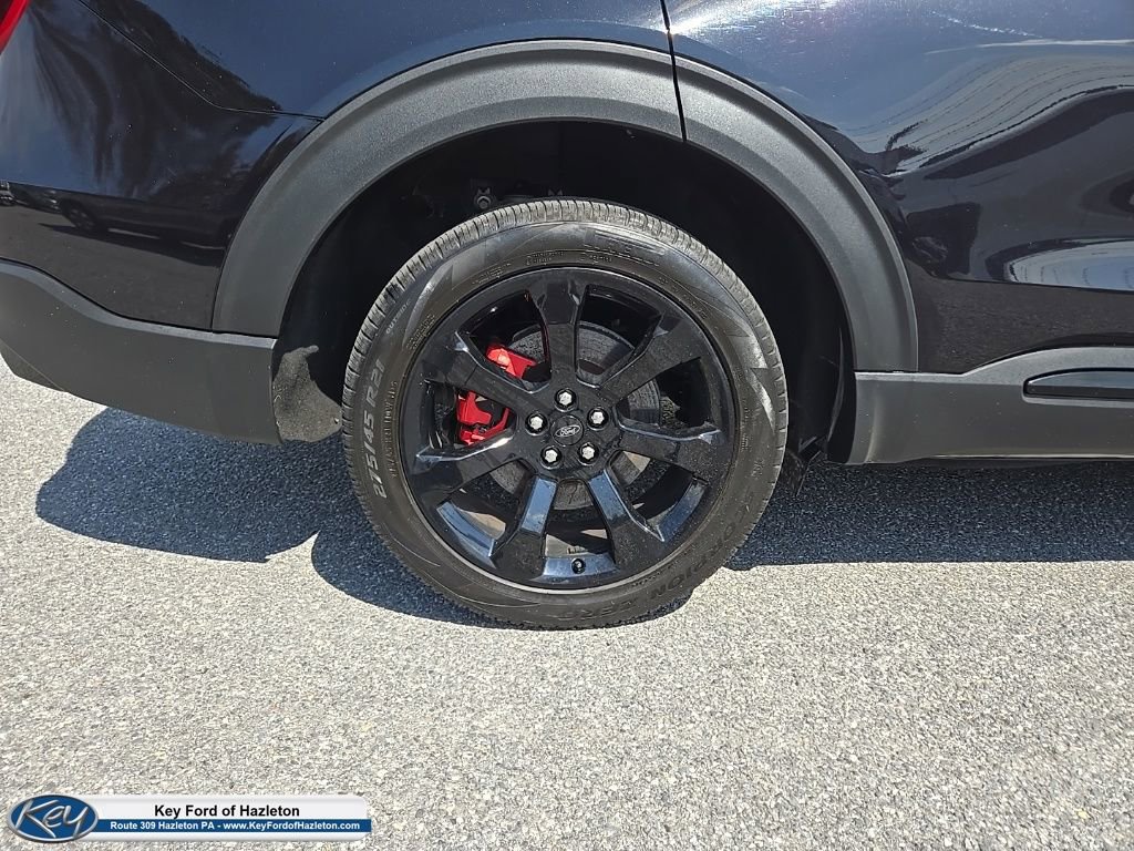 Certified 2023 Ford Explorer ST w/ Equipment Group 401A AWD/4WD image 18