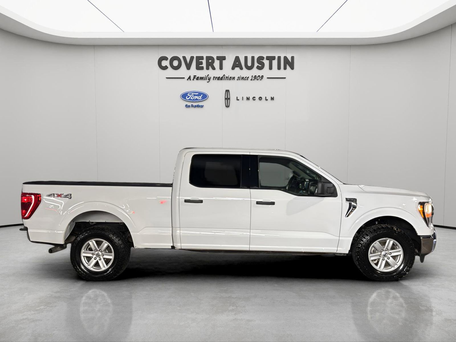 Certified 2023 Ford F150 XLT w/ Equipment Group 301A Mid image 6