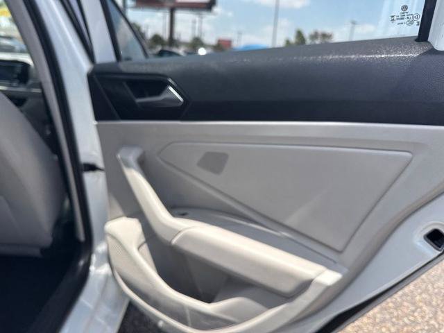 Used 2023 Volkswagen Jetta SE FWD image 22