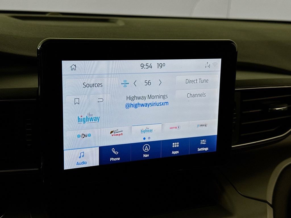 Certified 2021 Ford Explorer XLT w/ Equipment Group 202A image 15