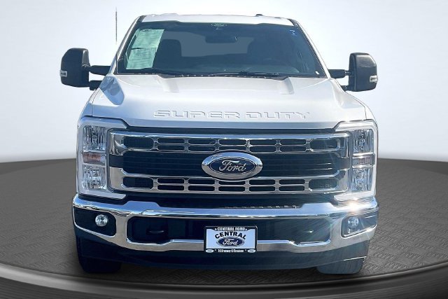 Certified 2026 Ford F350 XLT RWD image 3