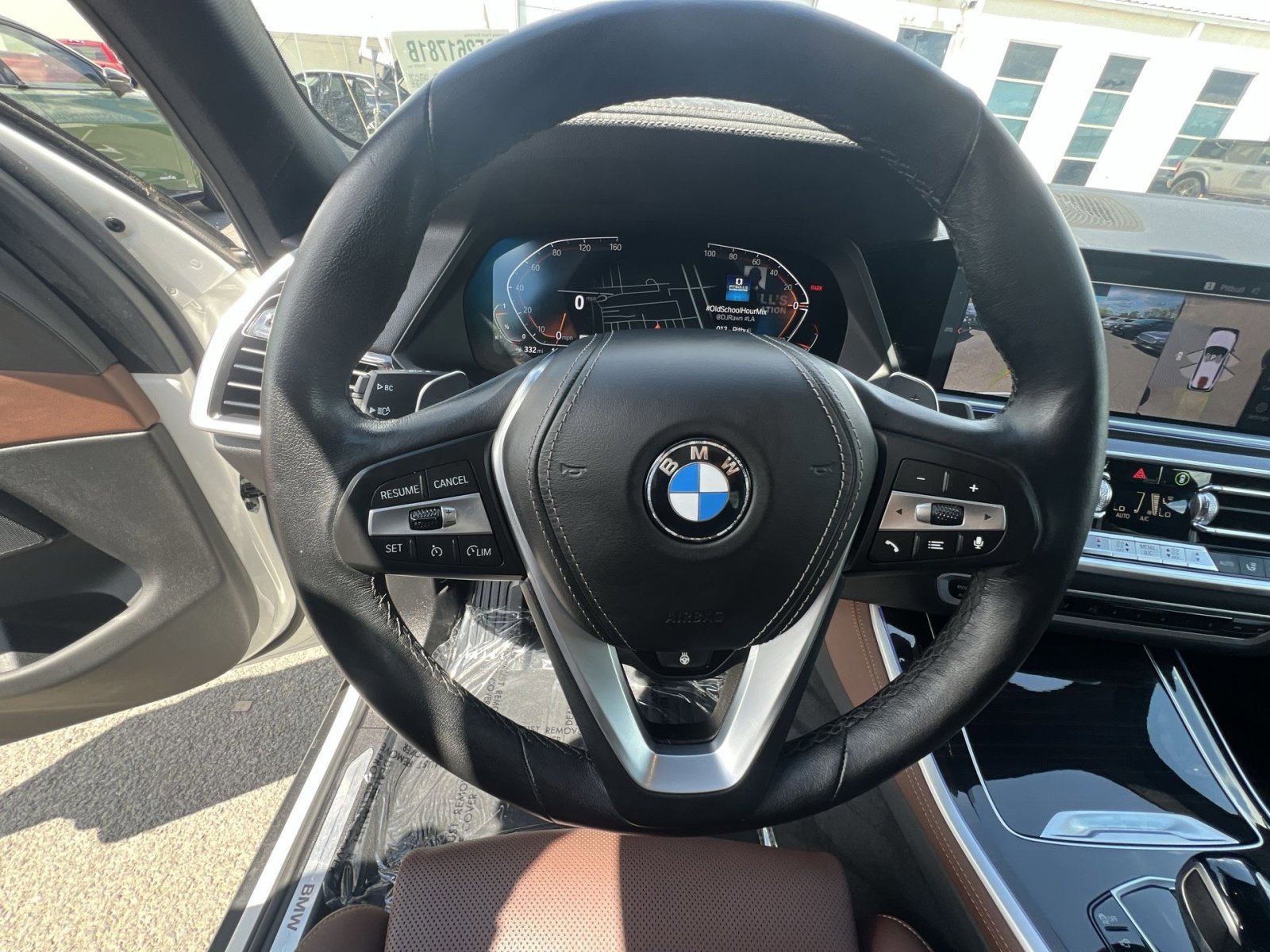 Used 2023 BMW X5 xDrive40i w/ Parking Assistance Package AWD/4WD image 24