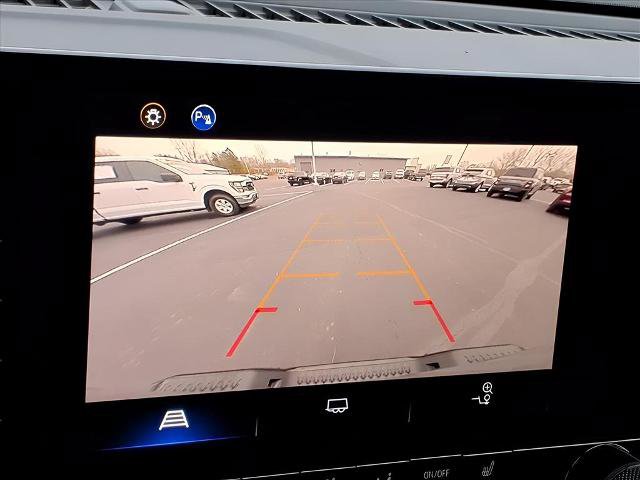 Used 2024 Chevrolet Colorado Z71 w/ Z71 Convenience Package 2 image 12