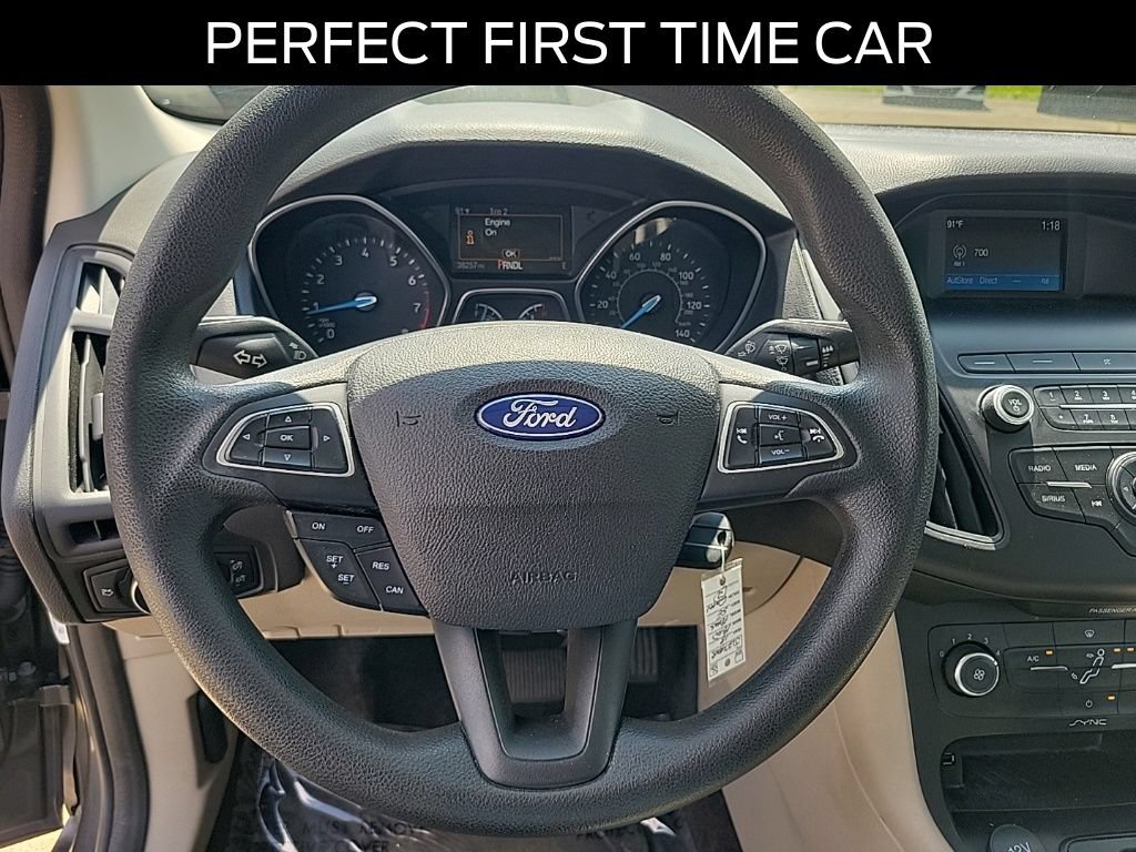 Certified 2018 Ford Focus SE FWD image 21