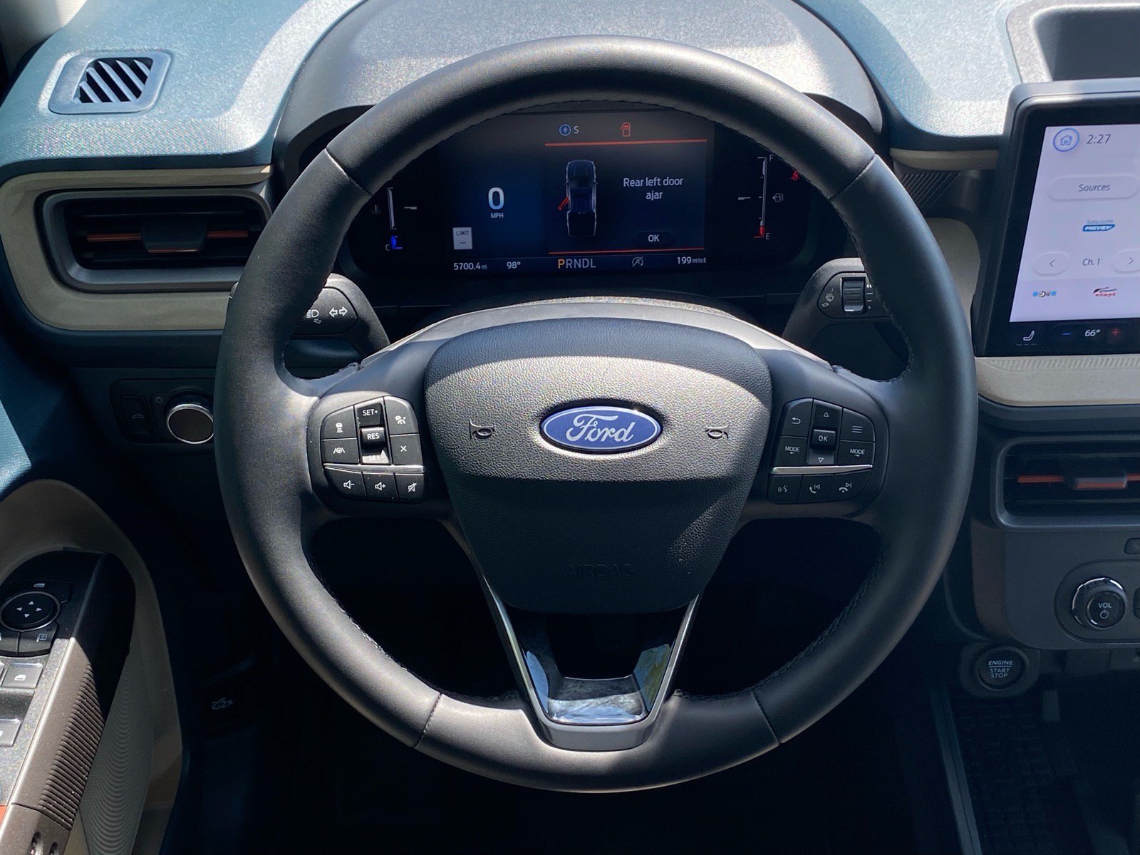 Certified 2025 Ford Maverick Lariat AWD/4WD image 10
